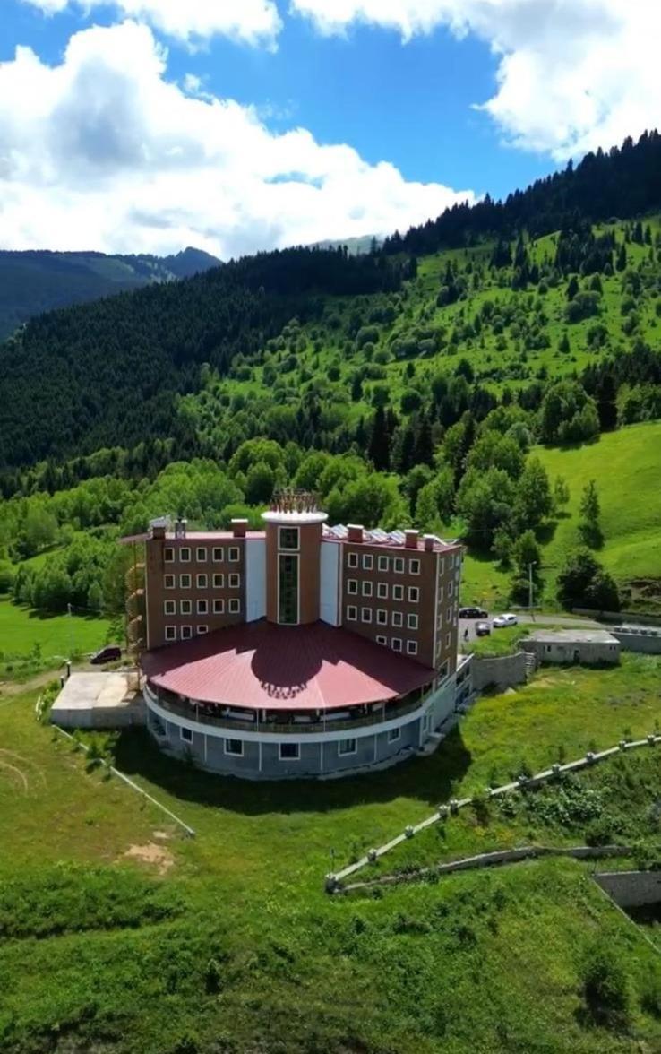 Black Forest Hotel Savsat Luaran gambar