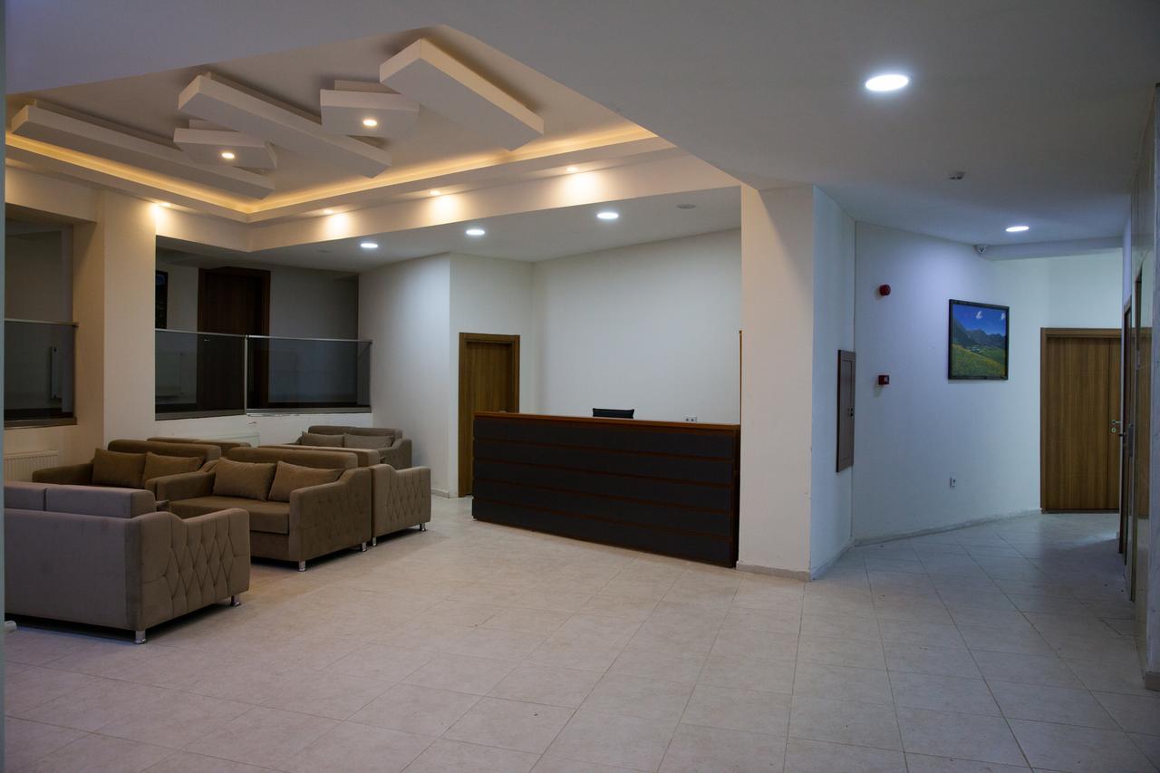 Black Forest Hotel Savsat Luaran gambar